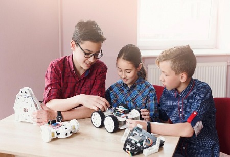 Vietnamese Youth from Da Nang, Triumph in National Robotics Challenge